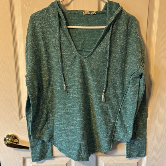 Roxy Tops - Roxy Sweatshirt